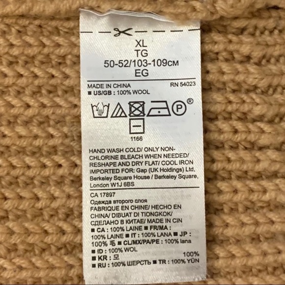 Banana Republic Crew Neck Knit Sweater - Picture 7 of 7